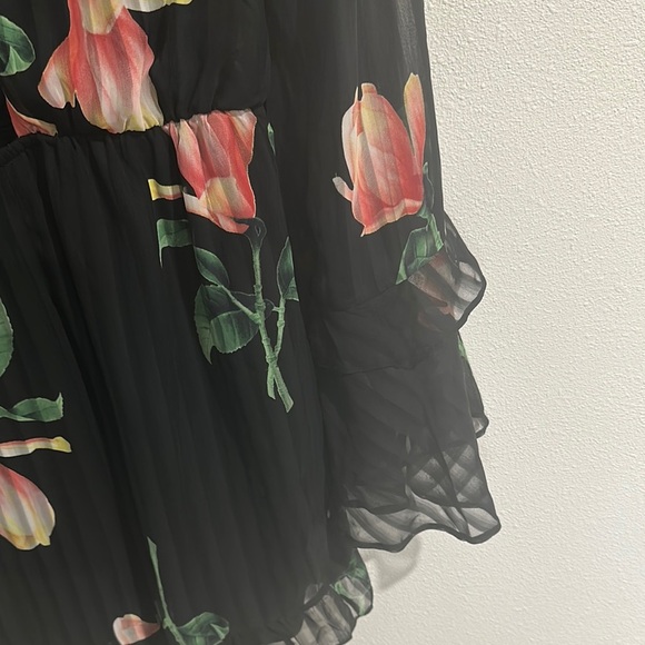 Lulu's Black Dress‎ with Floral Design - Picture 11 of 15